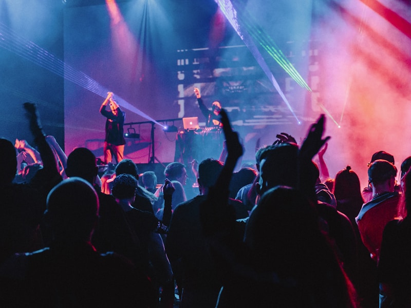 죄에게 모두 속고 있다